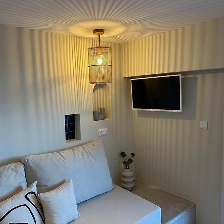 Apartamento Dolphins Corinto Exterior foto